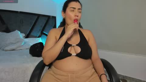 Snapshot of melodysnow chatting on 26, 10, 2025 melodysnow online show from 26, 10, 2025