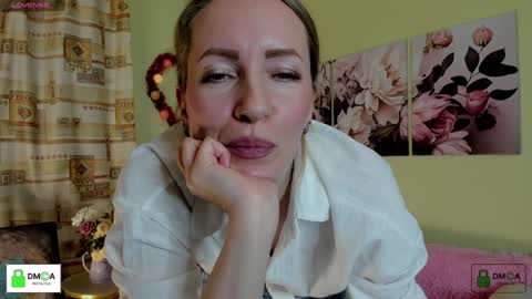 Melody My schedule this week  Wednesday Thursday Sunday online show from 29, 1, 2025