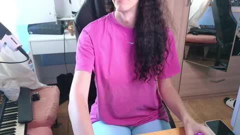 Megumi  Aina online show from 6, 6, 2026