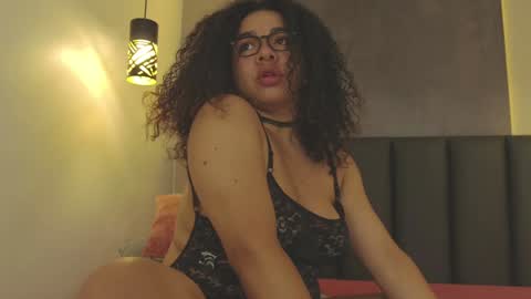 Snapshot of memphiswilliams chatting on 20, 1, 2025  Memphis Williams  online show from 20, 1, 2025