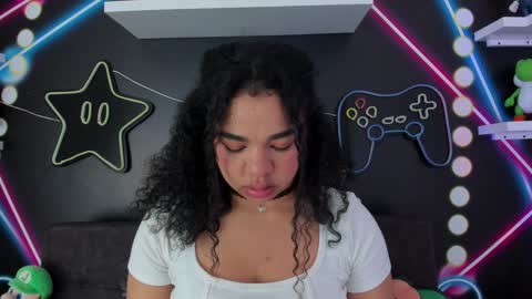 Snapshot of memphiswilliams chatting on 21, 1, 2025  Memphis Williams  online show from 21, 1, 2025