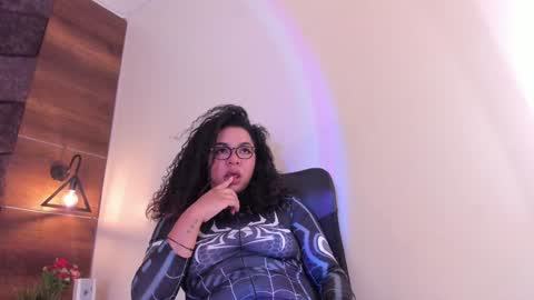 Snapshot of memphiswilliams chatting on 22, 1, 2025  Memphis Williams  online show from 22, 1, 2025