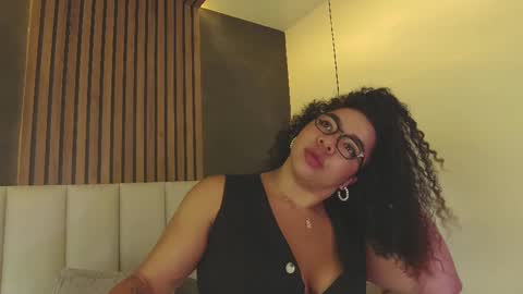 Snapshot of memphiswilliams chatting on 26, 2, 2025  Memphis Williams  online show from 26, 2, 2025
