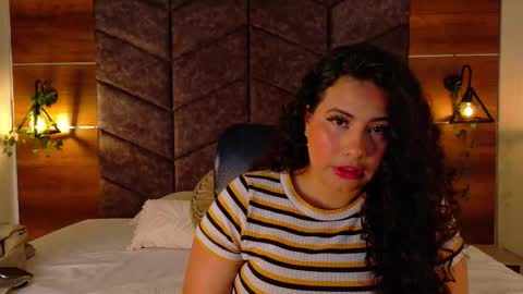 Snapshot of memphiswilliams chatting on 15, 9, 2025  Memphis Williams  online show from 15, 9, 2025
