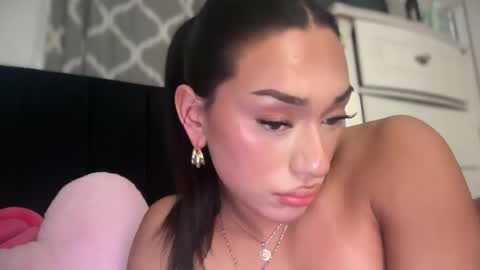 menloveava1 online show from 12, 4, 2026