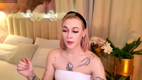 Snapshot of meow_amanda chatting on 8, 9, 2025 your kitty Amanda online show from 8, 9, 2025