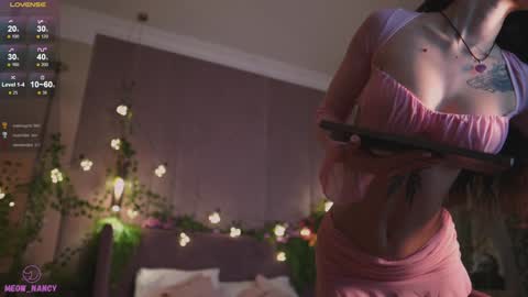 Heeyyooo Im Nans Subscribe to me I will be glad online show from 12, 12, 2024