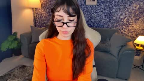 Mia online show from 7, 5, 2026