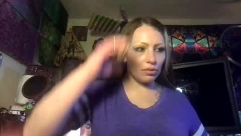 Snapshot of meowzers777 chatting on 10, 7, 2026 meowzers777 online show from 10, 7, 2026