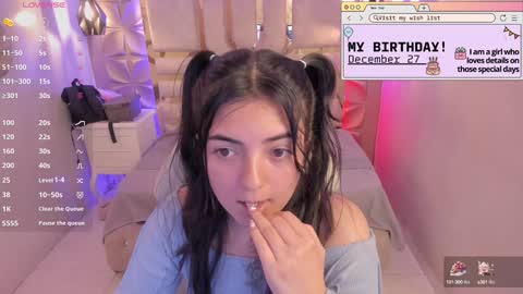 Snapshot of meraki_fraise chatting on 26, 12, 2024 online show from 26, 12, 2024