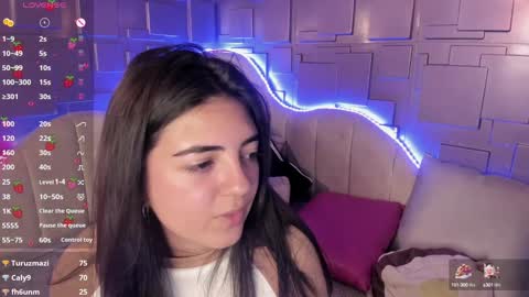 Snapshot of meraki_fraise chatting on 2, 1, 2025 online show from 2, 1, 2025