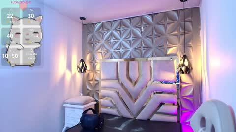    online show from 21, 9, 2025