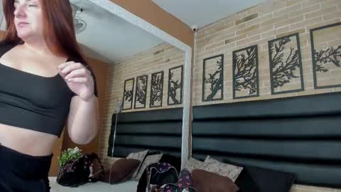 Snapshot of merary_ruiz chatting on 16, 9, 2025 merary_ruiz online show from 16, 9, 2025