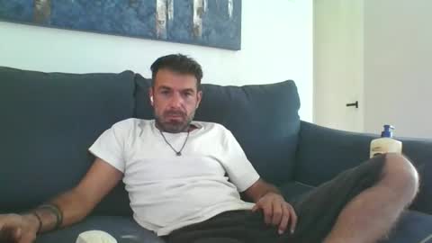 Mercedes190d online show from 4, 11, 2025