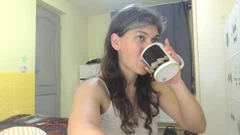 Snapshot of merciylove chatting on 3, 4, 2026 Miss Helena online show from 3, 4, 2026