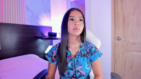 Snapshot of meredith_spencer chatting on 31, 1, 2025 meredith_spencer online show from 31, 1, 2025