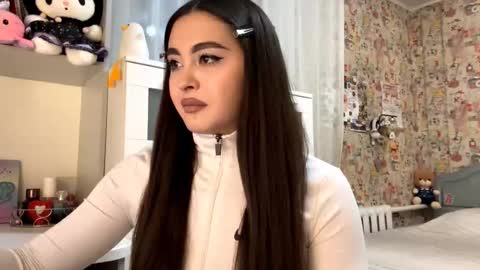 Enni online show from 4, 12, 2025