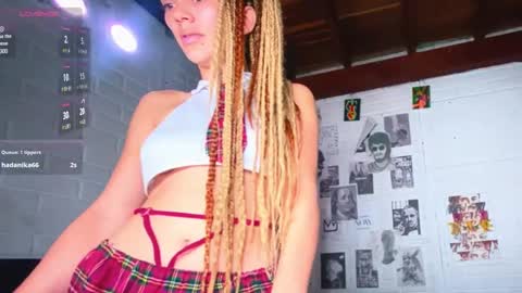 Snapshot of merlinabad chatting on 27, 12, 2024 AURORA online show from 27, 12, 2024