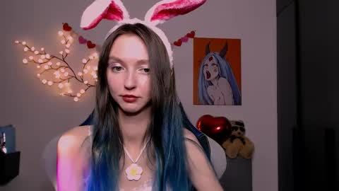 mermaidvibestides online show from 17, 4, 2026