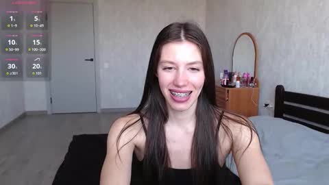 Snapshot of merry_sweets chatting on 1, 11, 2025 Emilia online show from 1, 11, 2025