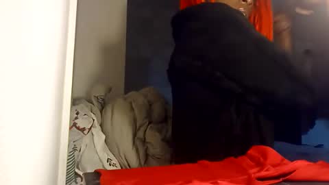 Alexismerton online show from 4, 1, 2025