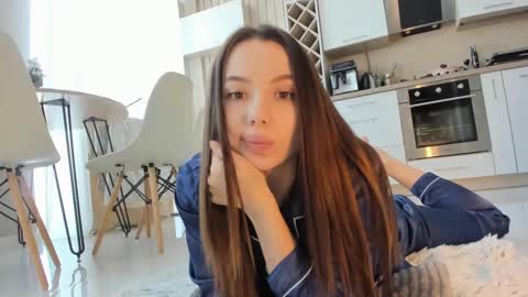 Snapshot of meryfoxxx chatting on 13, 12, 2024 meryfoxxx online show from 13, 12, 2024