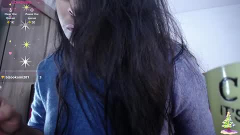 Snapshot of merylintiwg01 chatting on 19, 12, 2024 M online show from 19, 12, 2024