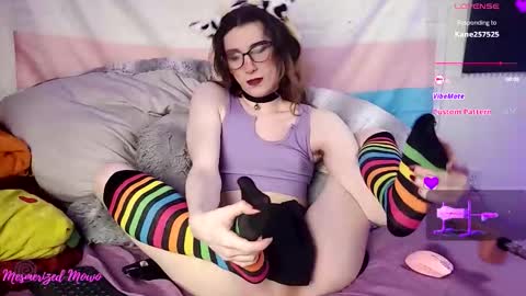 mesmerized_mowo online show from 14, 1, 2026