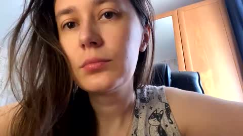 Snapshot of mesmerizing_hypn0_goddess chatting on 2, 4, 2026 Jessica online show from 2, 4, 2026