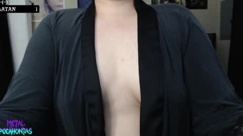 Snapshot of metalpocahotass chatting on 12, 3, 2025 MetalPocahotass online show from 12, 3, 2025