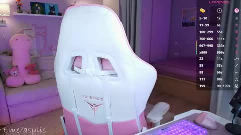 Lisa 3 next stream  online show from 10, 5, 2026