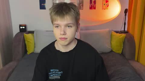 Snapshot of metratok chatting on 3, 3, 2026 Arthur online show from 3, 3, 2026