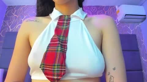 Snapshot of mey_doll chatting on 20, 9, 2025 Your Mey  online show from 20, 9, 2025