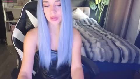 vollmond online show from 3, 10, 2025