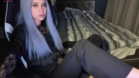 Snapshot of mezzalunaa chatting on 3, 6, 2026 vollmond online show from 3, 6, 2026