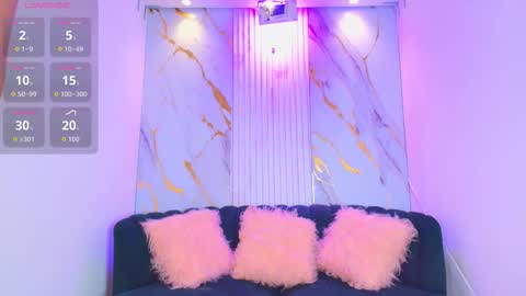 Snapshot of mhia_kate chatting on 23, 10, 2025 Mhia Kate online show from 23, 10, 2025