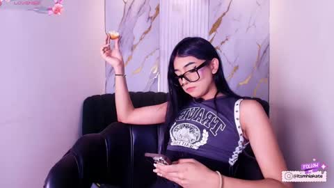 Mhia Kate online show from 9, 5, 2026
