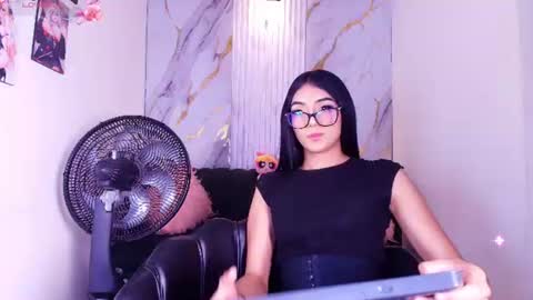 Snapshot of mhia_kate chatting on 20, 6, 2026 Mhia Kate online show from 20, 6, 2026