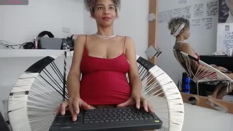 Mulata Spencer online show from 11, 2, 2025