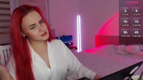 Snapshot of mi_cherry chatting on 12, 2, 2025 Alice online show from 12, 2, 2025