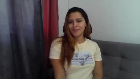 Snapshot of mia360970 chatting on 11, 9, 2025 mia360970 online show from 11, 9, 2025