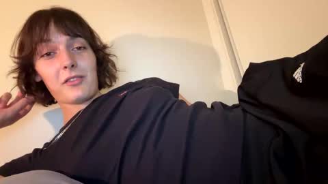 Snapshot of mia_177 chatting on 6, 11, 2025 mia_177 online show from 6, 11, 2025