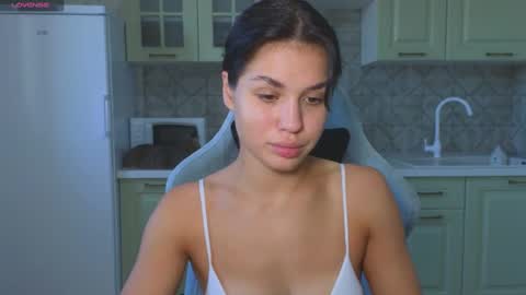 Snapshot of mia___lunaa chatting on 7, 10, 2025 Mia online show from 7, 10, 2025