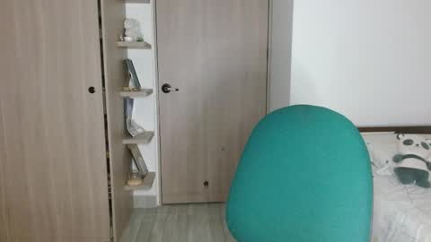 Mia online show from 30, 3, 2026