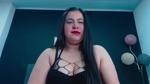 Snapshot of mia__xx1 chatting on 17, 9, 2025 C A L L M E M I A online show from 17, 9, 2025