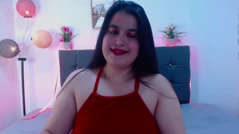 C A L L  M E  M I A  online show from 15, 2, 2026