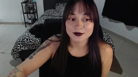 mia online show from 28, 12, 2024