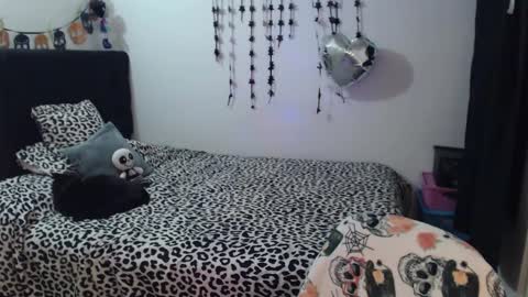 Snapshot of mia_adams_red chatting on 9, 1, 2026 mia online show from 9, 1, 2026