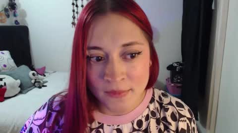 Snapshot of mia_adams_red chatting on 14, 1, 2026 mia online show from 14, 1, 2026