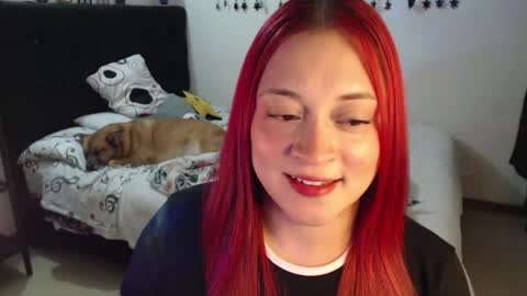 Snapshot of mia_adams_red chatting on 11, 5, 2026 mia online show from 11, 5, 2026